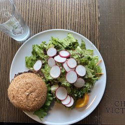 Chez Victor - Le Veganator