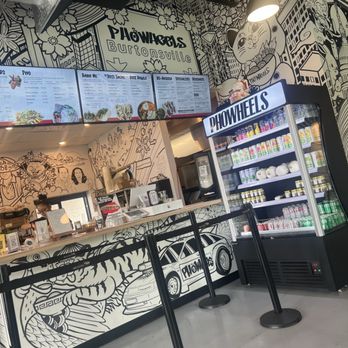 Phowheels - Cashier counter and beverages - Food Trucks Near Me - Burtonsville, Maryland