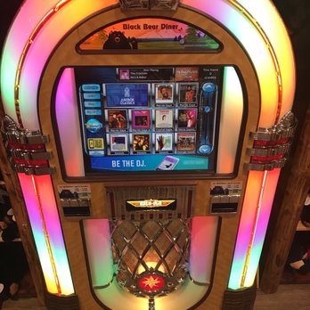 Black Bear Diner Tucson - Rock the jukebox - Diners Near Me - Tucson, Arizona Black Bear Diner Tucson - Rock the jukebox - Diners Near Me - Tucson, Arizona