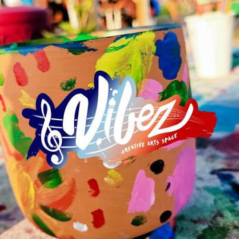Vibez Creative Arts Space - VIBEZ Creative Arts Space - Paint & Sip Near Me - Glendale, Wisconsin Vibez Creative Arts Space - VIBEZ Creative Arts Space - Paint & Sip Near Me - Glendale, Wisconsin