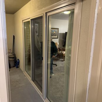 RELI Windows & Doors - Outside view of sliding door - Windows Installation Near Me - Sherman Oaks, California