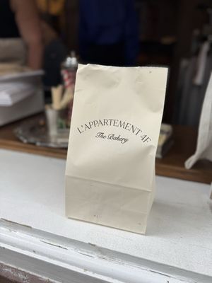 L’Appartement 4F by null