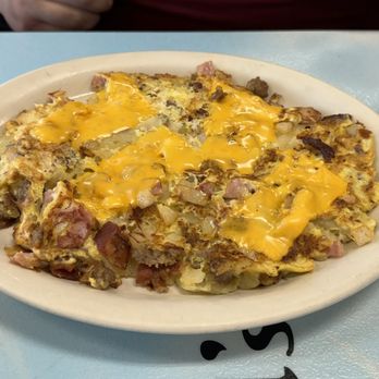 Mikhael's Restaurant - Shipwreck - Breakfast & Brunch Near Me - Cedar Rapids, Iowa
