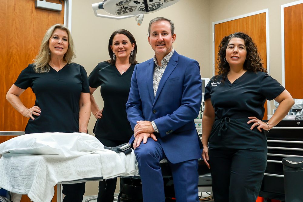 PLASTIC SURGERY Updated October 2024 27 Reviews 3201 S