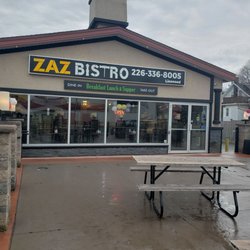 ZAZ Bistro