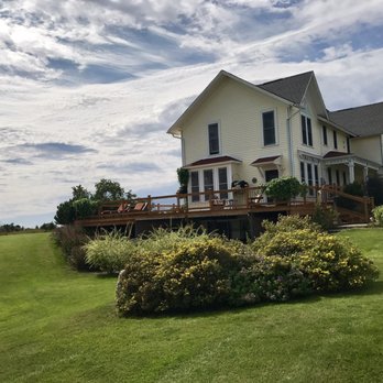 Country Hermitage - Bed & Breakfast Near Me - Williamsburg, Michigan