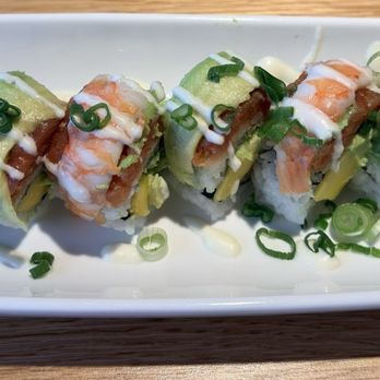 Sushi Forest - Red Dragon Roll - Sushi Bars Near Me - Hawaiian Gardens, California Sushi Forest - Red Dragon Roll - Sushi Bars Near Me - Hawaiian Gardens, California