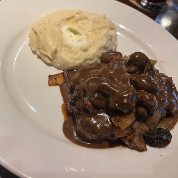 LongHorn Steakhouse - Chopped steak and mashed potatoes - Steakhouses Near Me - Mesa, Arizona LongHorn Steakhouse - Chopped steak and mashed potatoes - Steakhouses Near Me - Mesa, Arizona