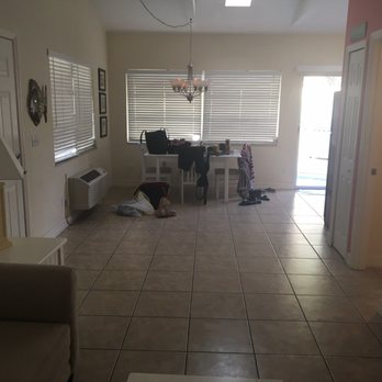 The Sea Spray Resort - Dining room - Resorts Near Me - Sarasota, Florida