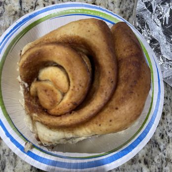 Lilly Mae's Cinnamon Rolls - Unfrosted cinnamon roll - Bakeries Near Me - Monterey, California Lilly Mae's Cinnamon Rolls - Unfrosted cinnamon roll - Bakeries Near Me - Monterey, California