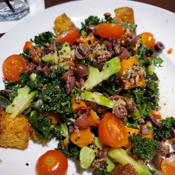 Sam's Place - Nippers Corner - Kale and quinoa salad with balsamic dressing - New American Near Me - Nashville, Tennessee Sam's Place - Nippers Corner - Kale and quinoa salad with balsamic dressing - New American Near Me - Nashville, Tennessee