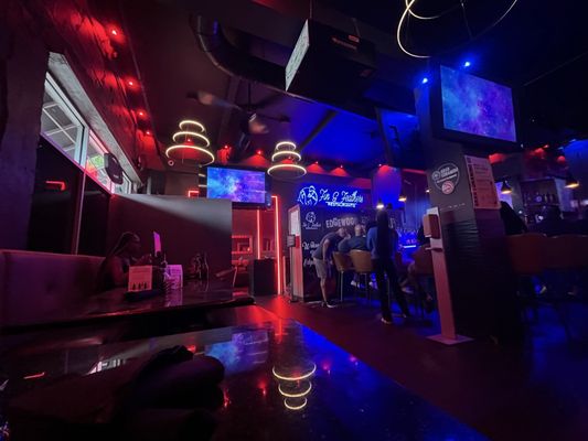 Fin & Feathers Restaurants by null