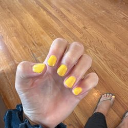 Deja Vu Nails - Yellow for summer!