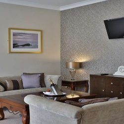 Best Western Heronston Hotel - heronston hotel bedrooms