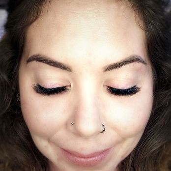 Flora Blanc Nail & Lash Studio - Nail Salons Near Me - Encinitas, California
