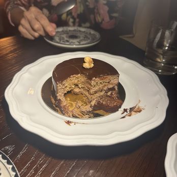 Sparrow Wine Bar - Chocolate cake. So good - Wine Bars Near Me - Orlando, Florida Sparrow Wine Bar - Chocolate cake. So good - Wine Bars Near Me - Orlando, Florida