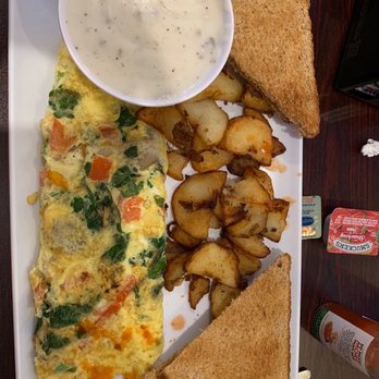 Red Apple Cafe - Veggie Omelet, w Swiss instead of Cheddar. I also ordered a side of Sausage Gravy. - Cafes Near Me - Muncie, Indiana