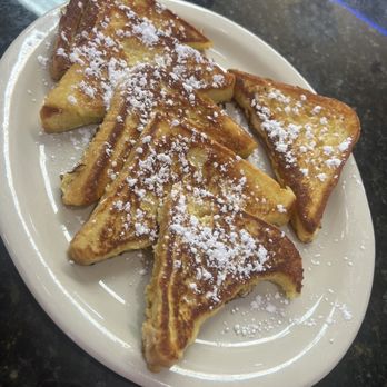 Cafe Aurora - Breakfast & Brunch Near Me - Alexandria, Virginia