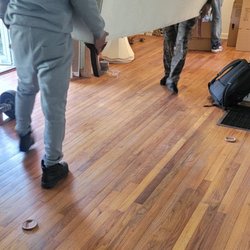 Magic Movers ATL - Movers moving furniture.