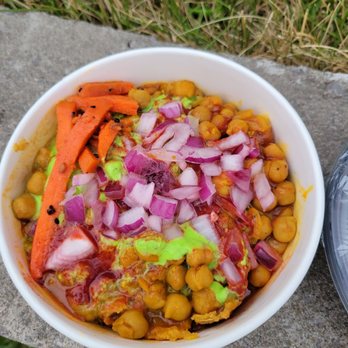 Chat Hut - Samosa chat - Indian Near Me - Mississauga, Ontario