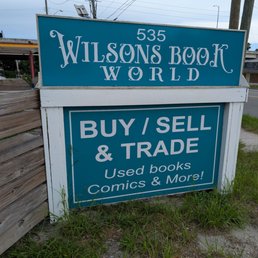 Exterior photo of Wilson's Book World - Saint Petersburg, Florida Exterior photo of Wilson's Book World - Saint Petersburg, Florida