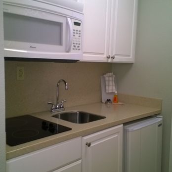 Navy Lodge - Kitchenette Area - Hotels Near Me - Millington, Tennessee Navy Lodge - Kitchenette Area - Hotels Near Me - Millington, Tennessee