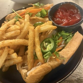 Hello Me Vietnamese Kitchen - Bánh Mì | Sandwich Bánh Mì | Sandwich - Vietnamese Near Me - Mooresville, North Carolina Hello Me Vietnamese Kitchen - Bánh Mì | Sandwich Bánh Mì | Sandwich - Vietnamese Near Me - Mooresville, North Carolina
