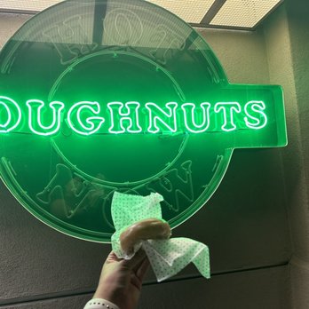 Krispy Kreme - Donuts Near Me - Burbank, California Krispy Kreme - Donuts Near Me - Burbank, California