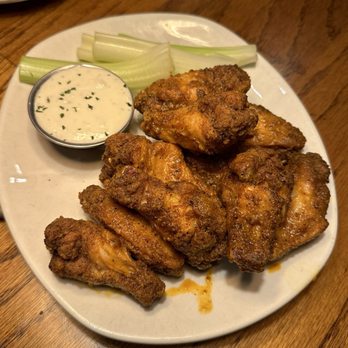 Outback Steakhouse - Kookaburra Wings - Steakhouses Near Me - Skokie, Illinois Outback Steakhouse - Kookaburra Wings - Steakhouses Near Me - Skokie, Illinois