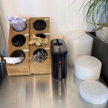 Island Style Food & BBQ - Leftover sturdy containers with lids. - Barbeque Near Me - Spokane, Washington