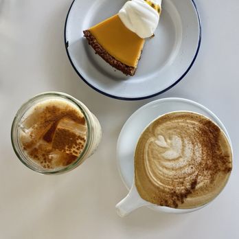 Doubting Thomas - Chai Tea Latte Passion fruit pie Dirty Chai - Coffee & Tea Near Me - Los Angeles, California Doubting Thomas - Chai Tea Latte Passion fruit pie Dirty Chai - Coffee & Tea Near Me - Los Angeles, California