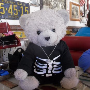 Barbed Wire Cafe - Breakfast & Brunch Near Me - Plainwell, Michigan