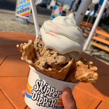 Skipper Dipper - Good lord their java chip is out of this world - Ice Cream & Frozen Yogurt Near Me - Long Beach Township, New Jersey