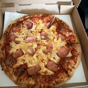 Cloverleaf Pizza - Hawaiian (Medium - Round) - Pizza Near Me - Macomb, Michigan Cloverleaf Pizza - Hawaiian (Medium - Round) - Pizza Near Me - Macomb, Michigan
