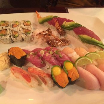 Sushi Yoshi - Salmon w Avocado, Center St. Roll*, Fatty Tuna (Toro)*, Scallop (Hotate)*, Sweet Shrimp (Amaebi)*, Sea Urchin (Uni)*, Yellow Tail (Hamachi)* - Sushi Bars Near Me - Vienna, Virginia