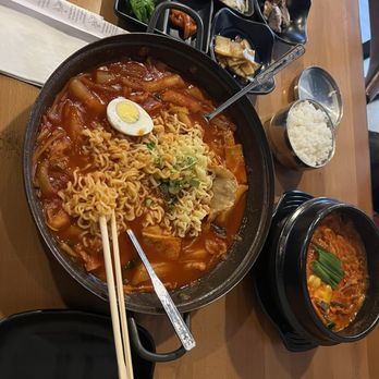 Hansik Town - Rabokki Army Stew - Korean Near Me - Beaverton, Oregon