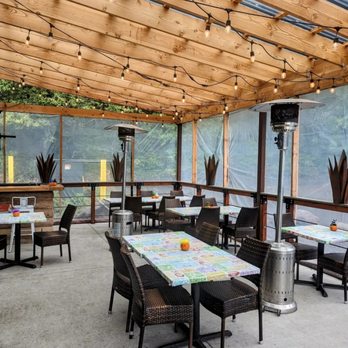 Chicali Cantina - outdoor dining area - Mexican Near Me - Welches, Oregon Chicali Cantina - outdoor dining area - Mexican Near Me - Welches, Oregon
