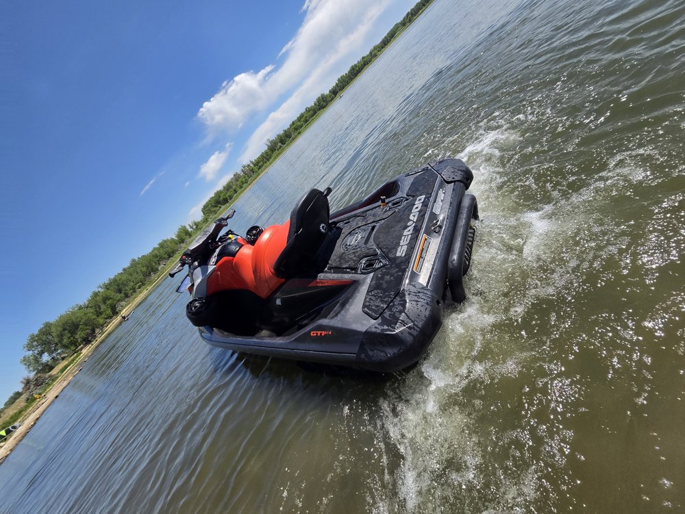 Co's Jet-Ski Rentals Logo