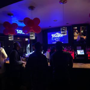 BJ ROOSTERS - Updated December 2025 - 65 Reviews - 2043 Cheshire Bridge