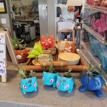 3 Blossoms Cafe - Bulbasaur and oddish - Bubble Tea Near Me - Westminster, California 3 Blossoms Cafe - Bulbasaur and oddish - Bubble Tea Near Me - Westminster, California