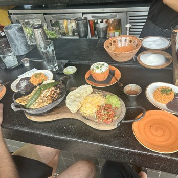 Vidorra - Combo fajitas for the WIN - Mexican Near Me - Dallas, Texas Vidorra - Combo fajitas for the WIN - Mexican Near Me - Dallas, Texas