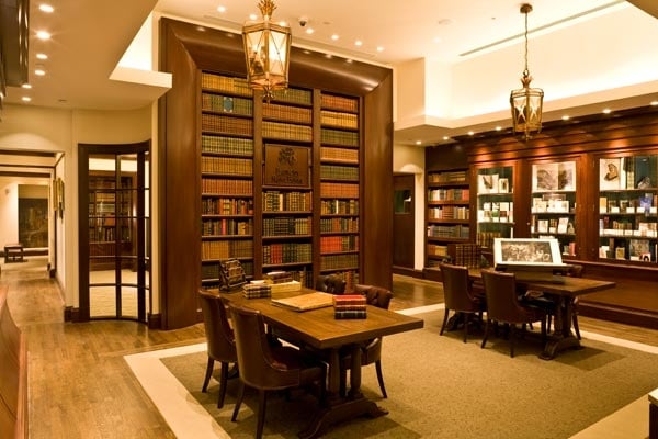 Bauman Rare Books by null