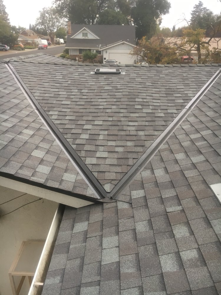 Slide of Diego Lopez Roofing