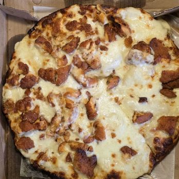 Joey's Pizza Depew - Small (12", 8 slice) Chicken Finger Pizza [medium sauce]: Chicken finger distribution a little off, but still delicious - Pizza Near Me - Depew, New York