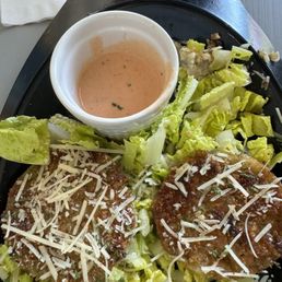 Fried Green Tomatoes. Absolutely delicious and our favorite dish here. Fried Green Tomatoes. Absolutely delicious and our favorite dish here.