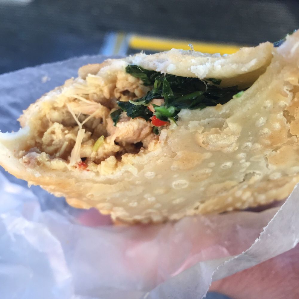 Cesar's Empanadas - Chicken and spinach - Food Trucks Near Me - Brooklyn, New York Cesar's Empanadas - Chicken and spinach - Food Trucks Near Me - Brooklyn, New York