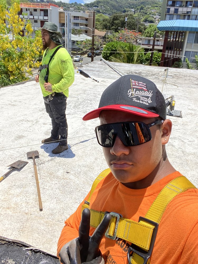 Slide of Shafer's Roofing & Construction