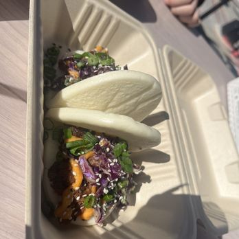 Shiso Crispy - Tampa - Bao Buns with Short rib - Food Trucks Near Me - Tampa, Florida Shiso Crispy - Tampa - Bao Buns with Short rib - Food Trucks Near Me - Tampa, Florida