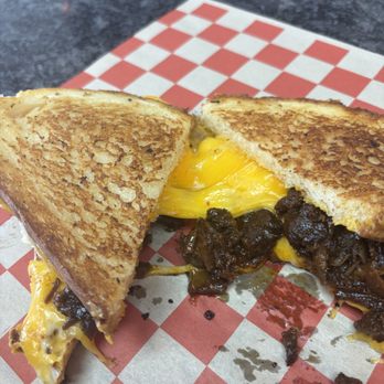 Smokin' Buns - Brisket grilled cheese - Burgers Near Me - Belleville, Michigan Smokin' Buns - Brisket grilled cheese - Burgers Near Me - Belleville, Michigan