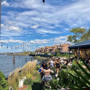 Bungalow Bar - American Near Me - Seaside, New York Bungalow Bar - American Near Me - Seaside, New York